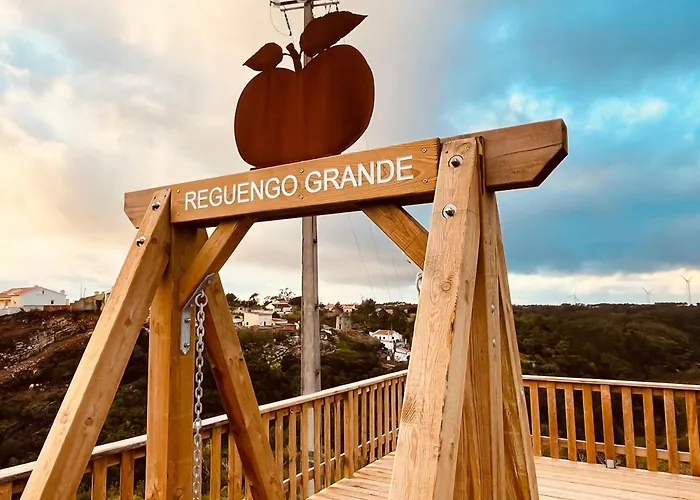 Charming Rustic Wine Cellar House In With Fireplace * Reguengo Grande