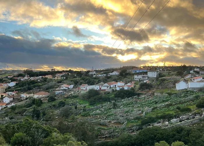 別荘 Charming Rustic Wine Cellar House In With Fireplace Reguengo Grande