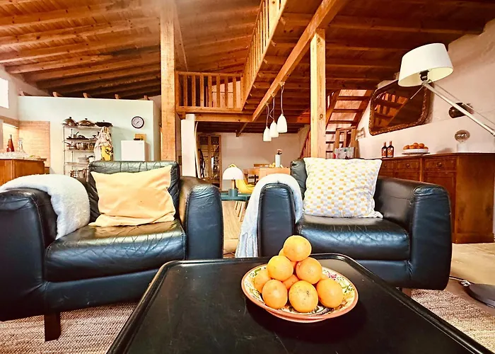 Charming Rustic Wine Cellar House In With Fireplace Reguengo Grande