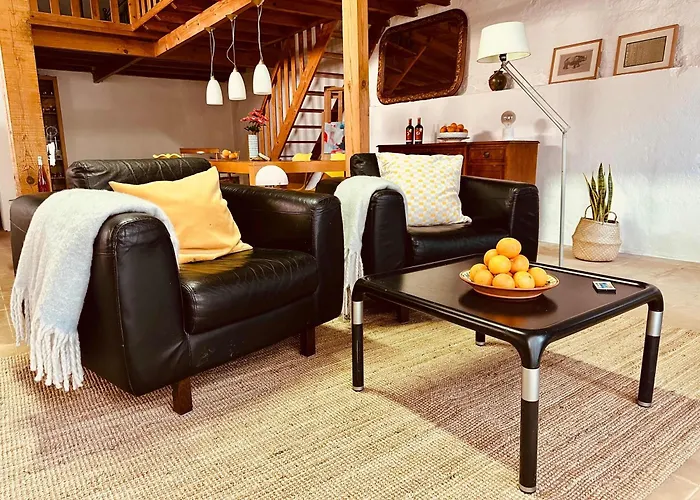 別荘 Charming Rustic Wine Cellar House In With Fireplace *